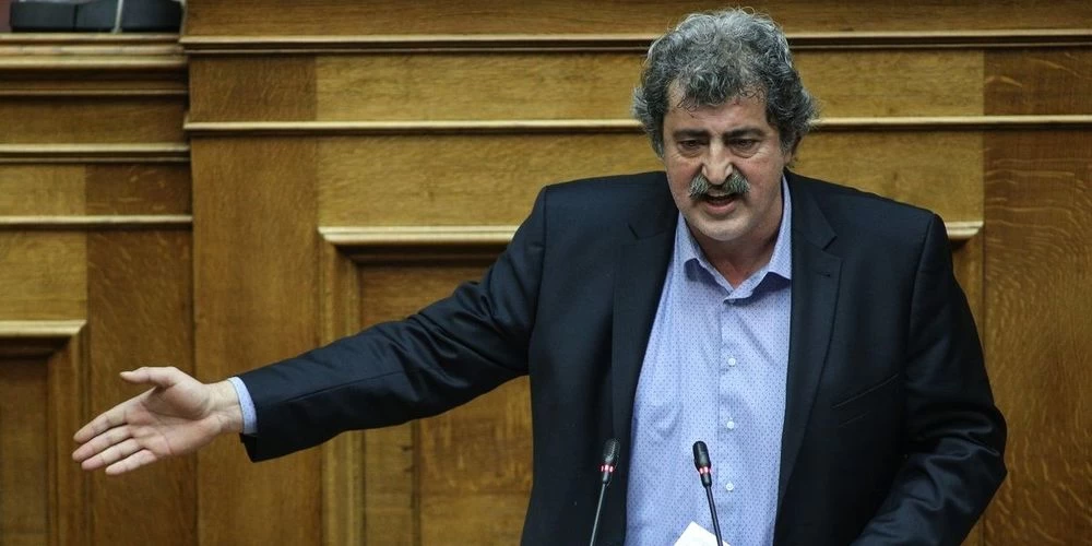 Ο Πολάκης απαντά στον Στουρνάρα: «Δεν τον ηχογράφησα» – «Στήνει σκευωρίες κατά της κυβέρνησης» – «Τσίρκο» η ελληνική πολιτική